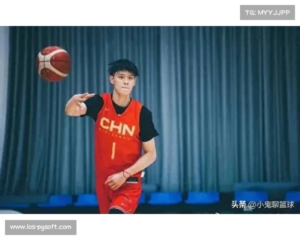 托马斯鼓励曾凡博:理解紧张情绪要相信自己打出侵略性 托马斯鼓励曾凡博:理解紧张情绪要相信自己打出侵略性